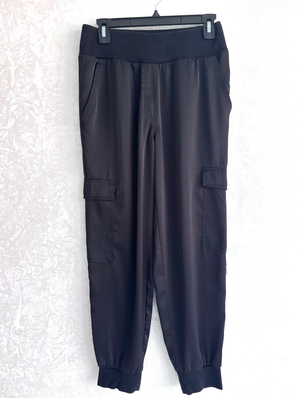 Vince Camuto Black Satin Cargo Jogger Pants XS Ribbed Waist